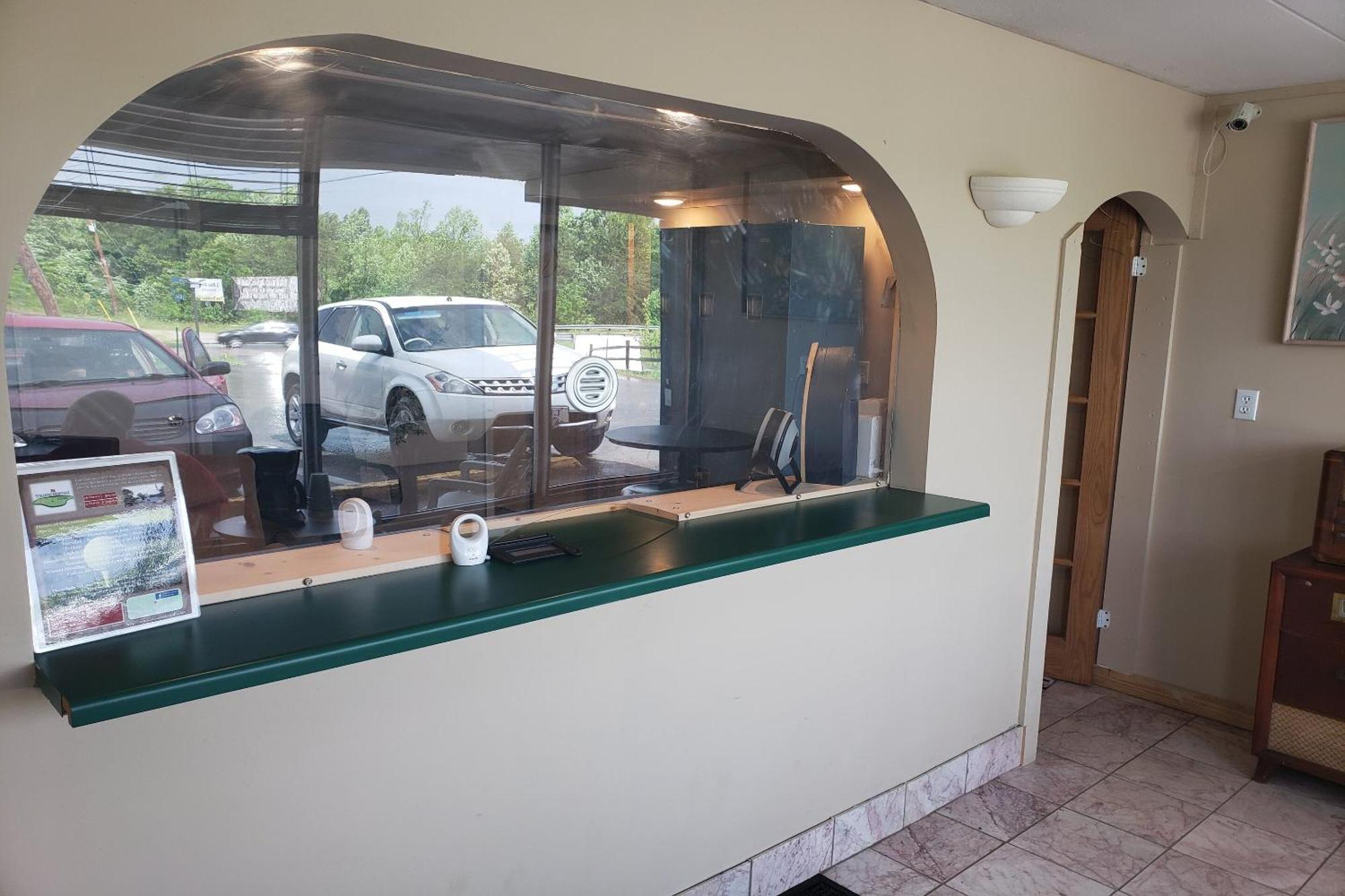 Oyo Hotel Whitely City Hwy 27 Ky Whitley City Exteriér fotografie